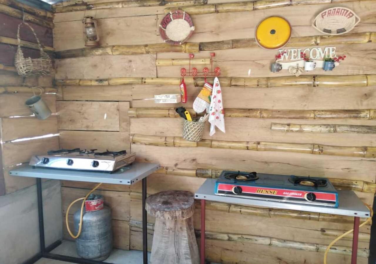 Hostal Familiar El Angel Panama B&B Pajonal Arriba Exteriör bild