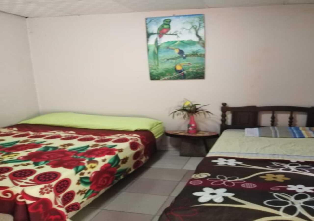 Hostal Familiar El Angel Panama B&B Pajonal Arriba Exteriör bild