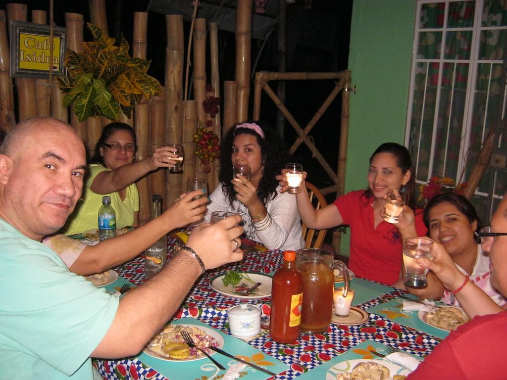 Hostal Familiar El Angel Panama B&B Pajonal Arriba Exteriör bild