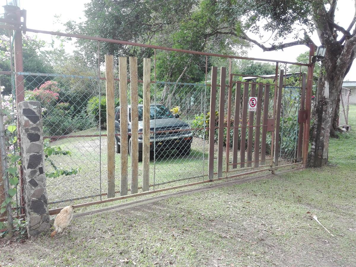 Hostal Familiar El Angel Panama B&B Pajonal Arriba Exteriör bild